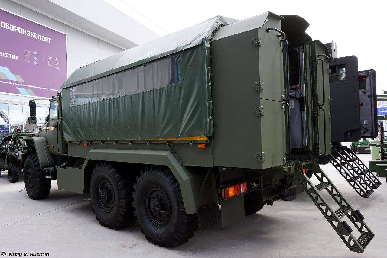 Фальшфлаг. Урал-4320 "Федерал-м". Бронированный Урал 4320 Федерал. Урал Федерал 42591. Урал-4320 «Федерал-42591».