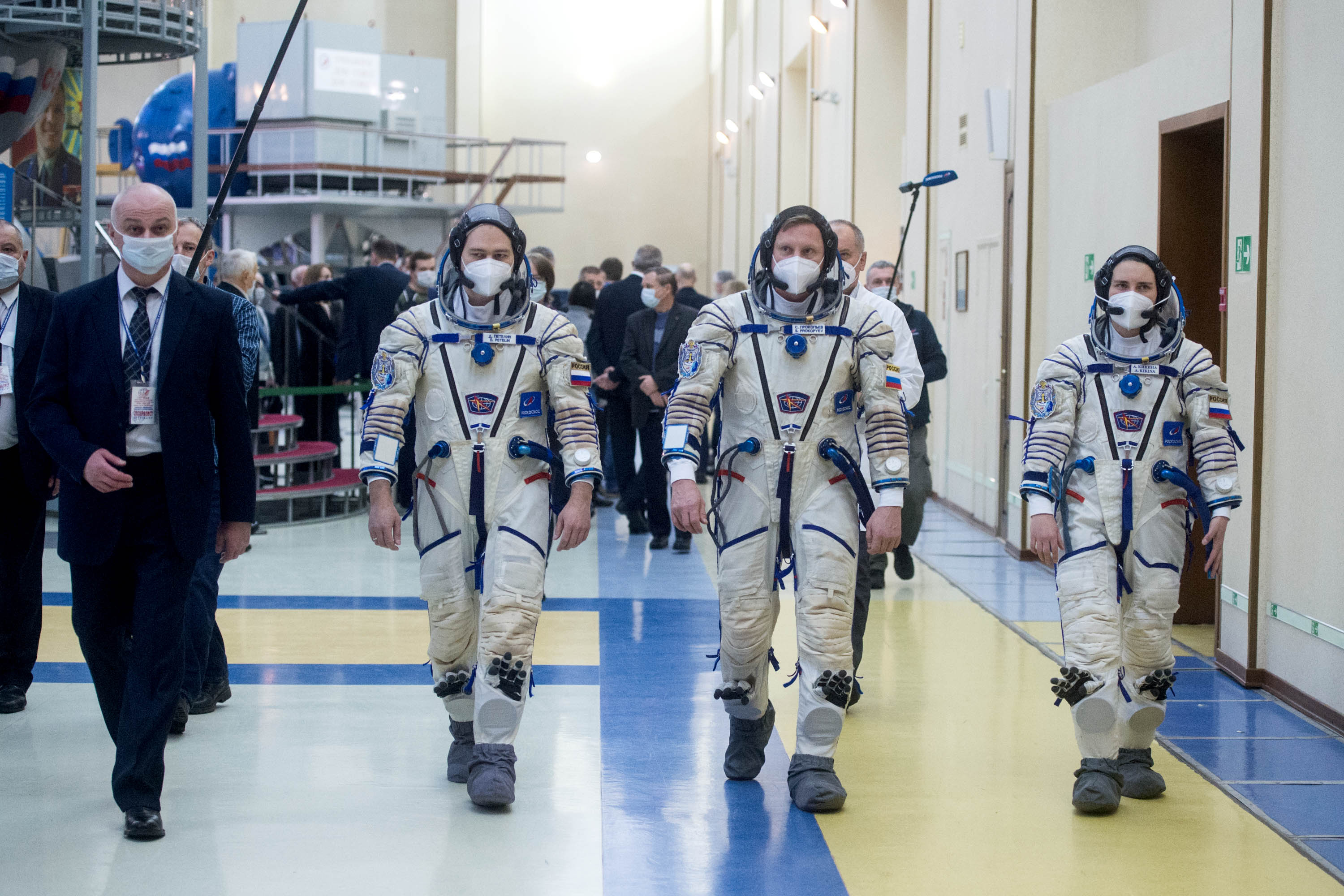 Мкс сейчас. Экипаж Роскосмос МКС-67. МКС Краснознаменск. Космонавты которые сейчас на МКС. Космонавтов 67.