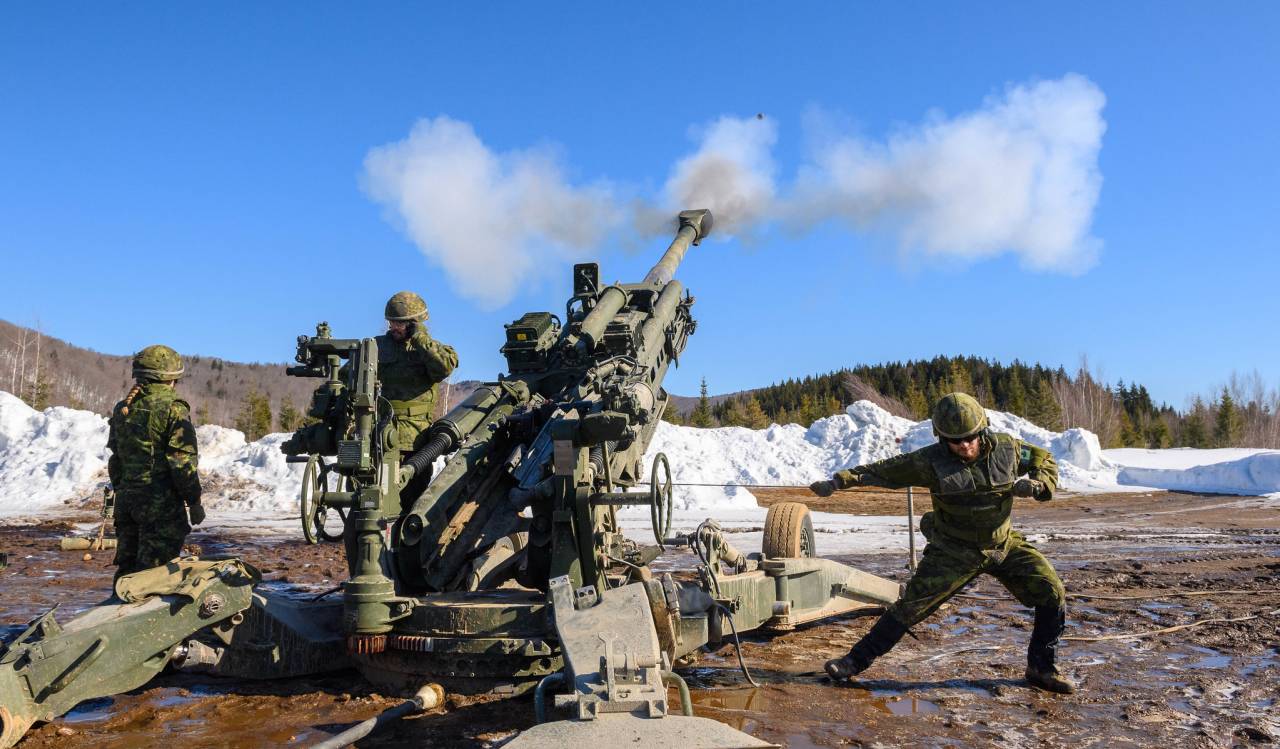 Военное обозрение новости сегодня. Гаубица м777. M777 Украина. Захваченная гаубица м777. Гаубица м777 россияне.